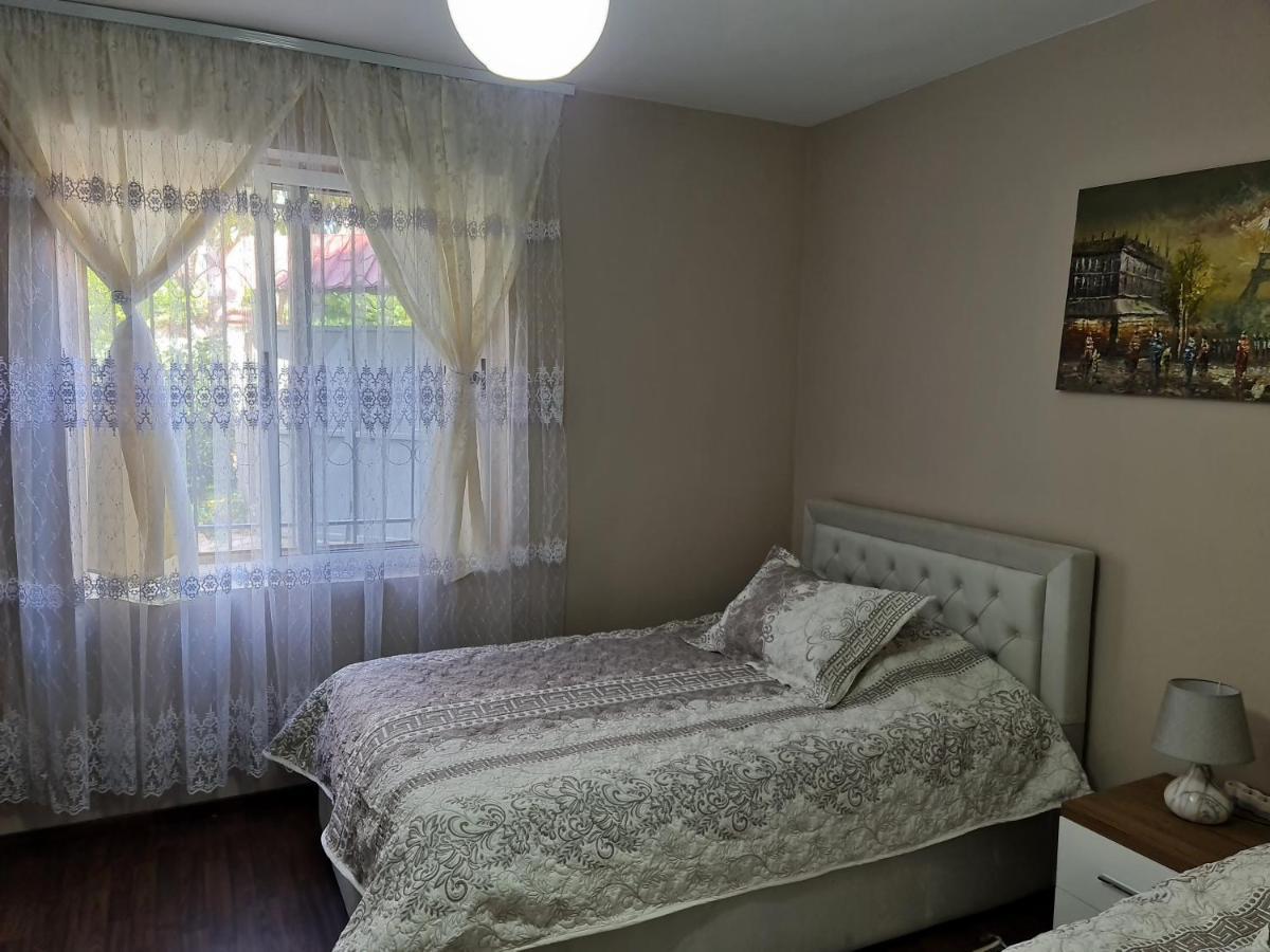 Jon'S Apartment 티라나 외부 사진